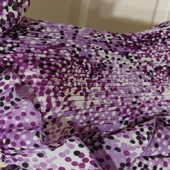 🧭East 5th Top - Picture 5 of 12